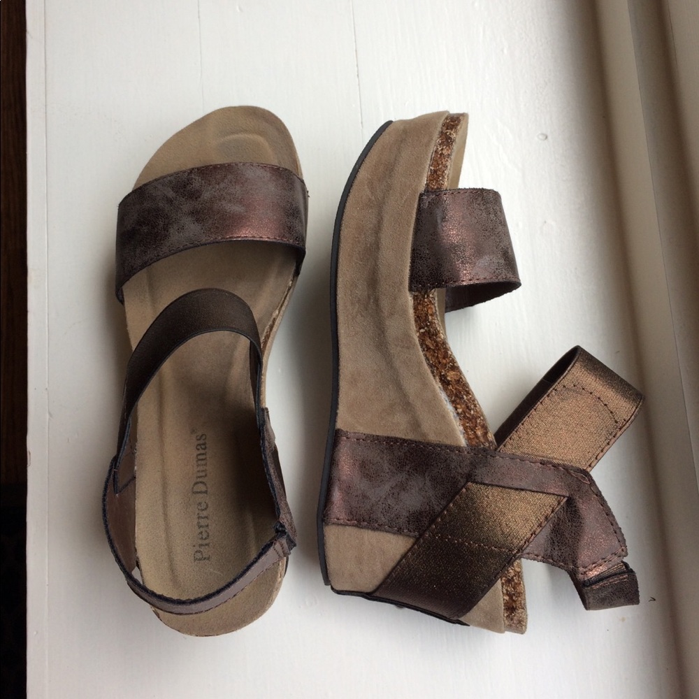 Brown Pierre Dumas wedges